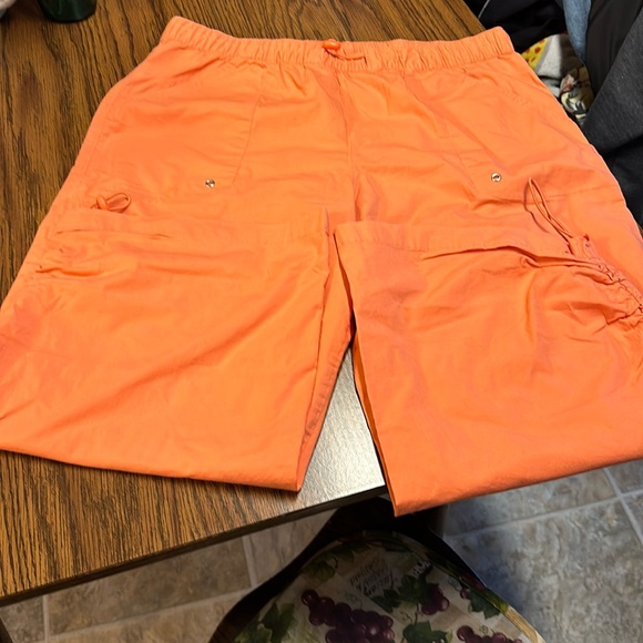 Danskin capri pants - Picture 1 of 8